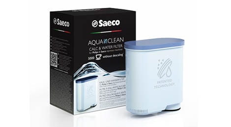2015 год: Saeco представляет запатентованный фильтр AquaClean и отмечает 30-летний юбилей