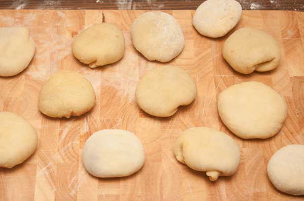 Булочки с фасолью