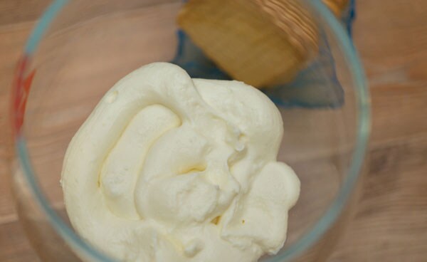 Curd mousse with mandarins 7