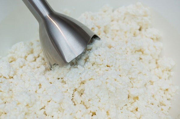 easter cake cottage cheese