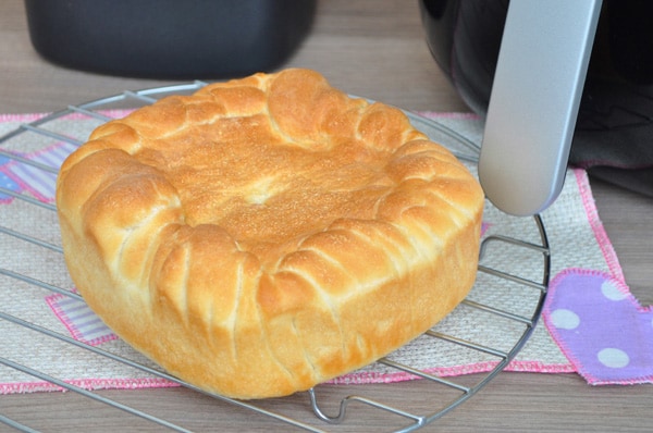 Постный пирог с папоротником и капустой