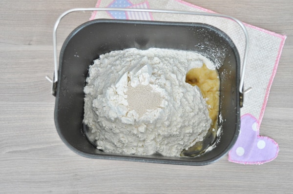 Постный пирог с папоротником и капустой