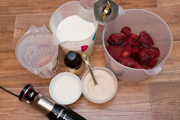 strawberry-milk jelly necessities