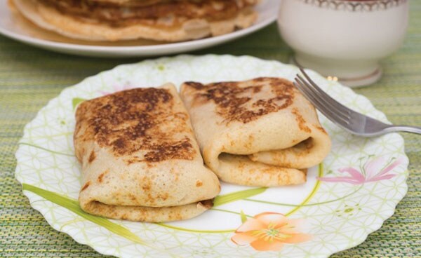 Thin pancakes on melted milk result