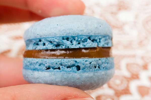 Зимние пирожные Macaron 