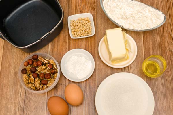 Кекс с орешками