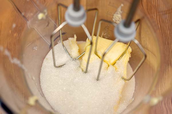 Кекс с орешками