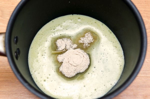 Виноградное желе с йогуртом