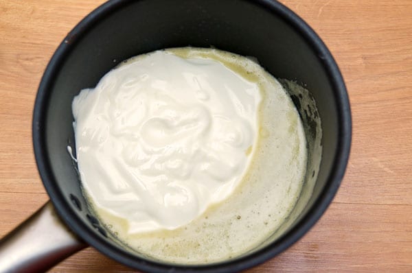 Виноградное желе с йогуртом