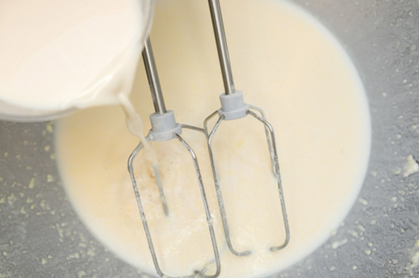 Царский кулич на топленом молоке