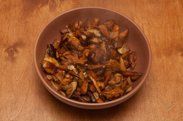 Пирог с лисичками