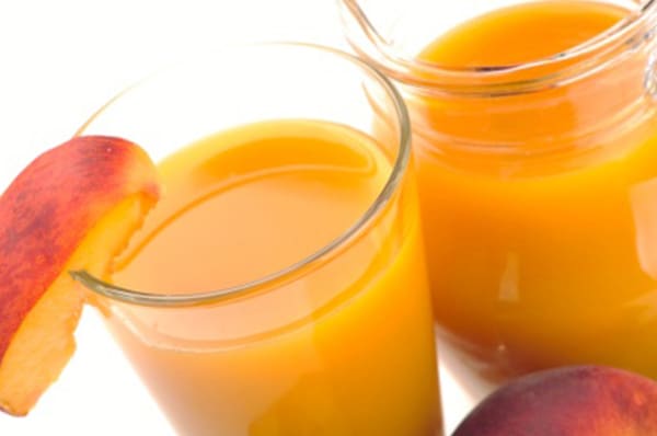 Нежный персик