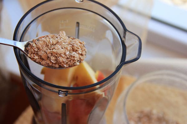 Apple juice with ginger